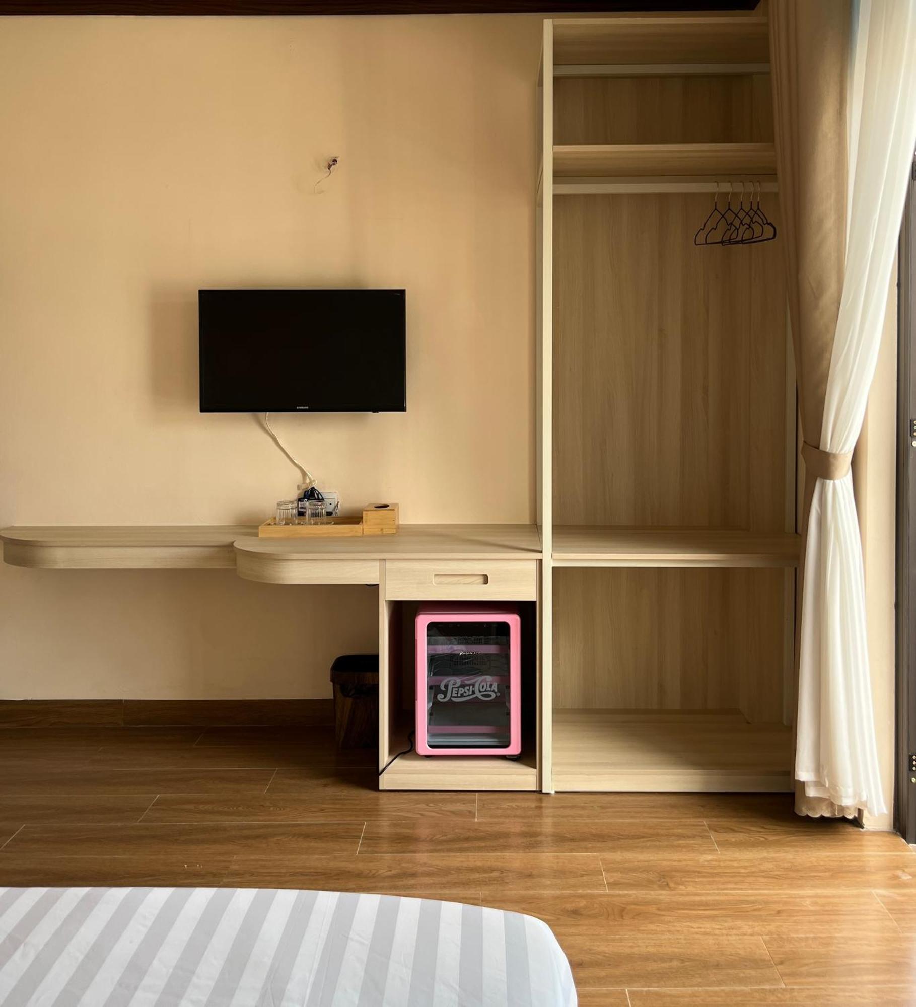 Vuon Cam Hotel Као Банг Екстериор снимка