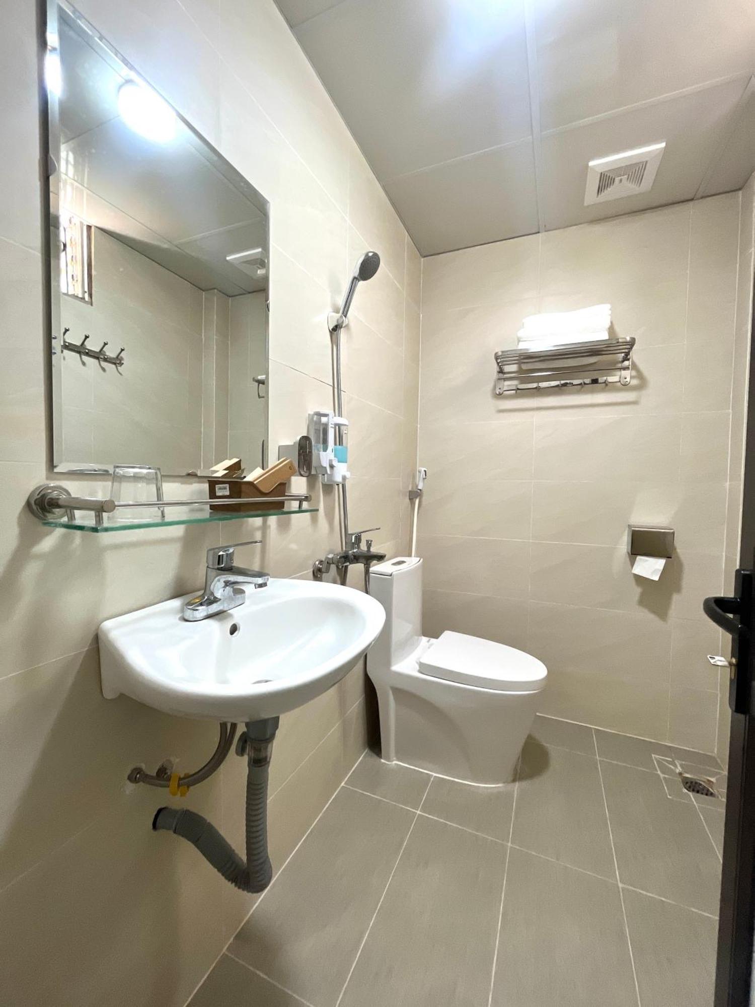 Vuon Cam Hotel Као Банг Стая снимка