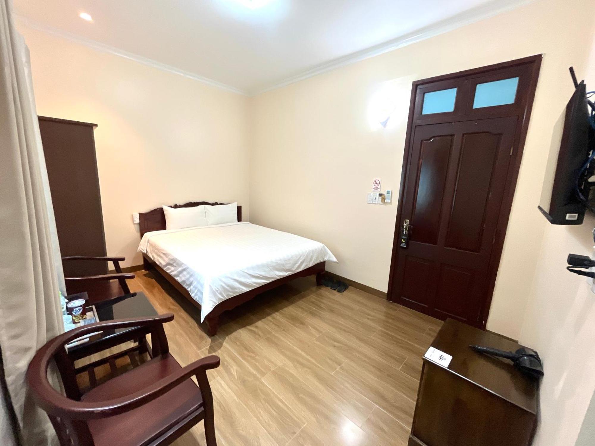 Vuon Cam Hotel Као Банг Екстериор снимка