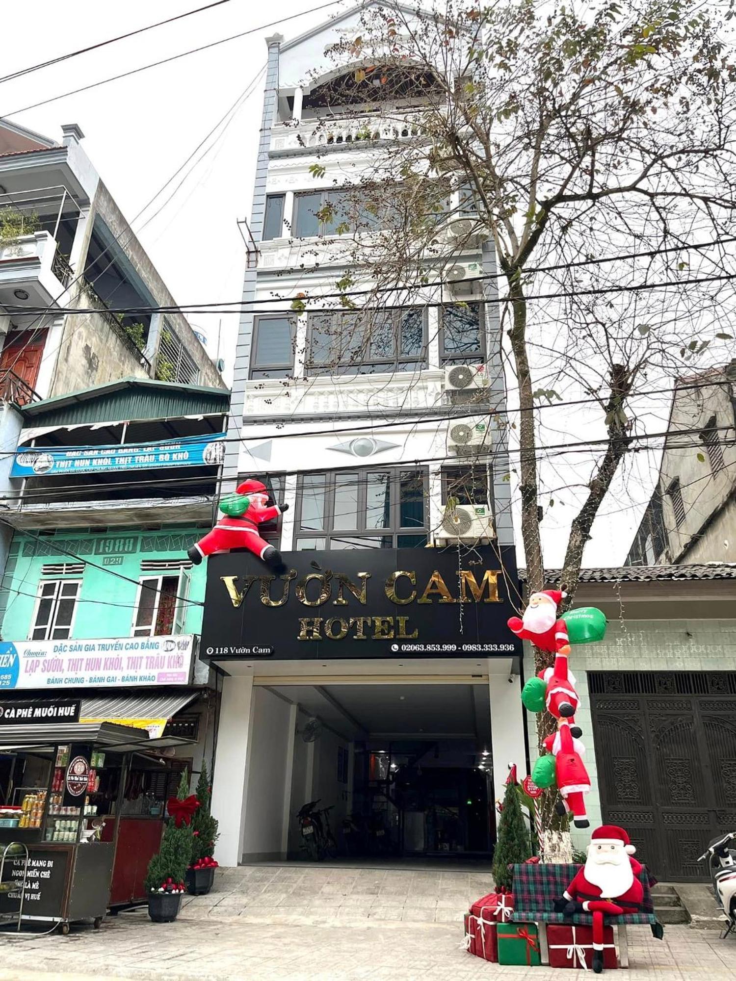 Vuon Cam Hotel Као Банг Екстериор снимка