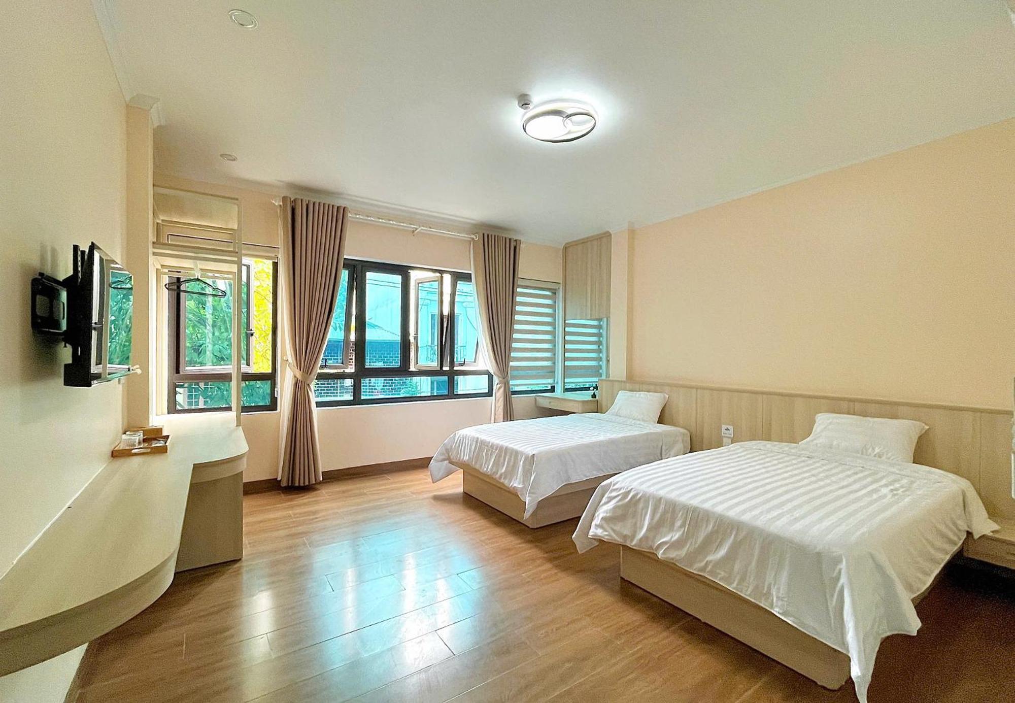 Vuon Cam Hotel Као Банг Екстериор снимка